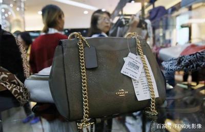 京城高端百貨落幕，賽特購物中心揮淚甩賣引搶購潮